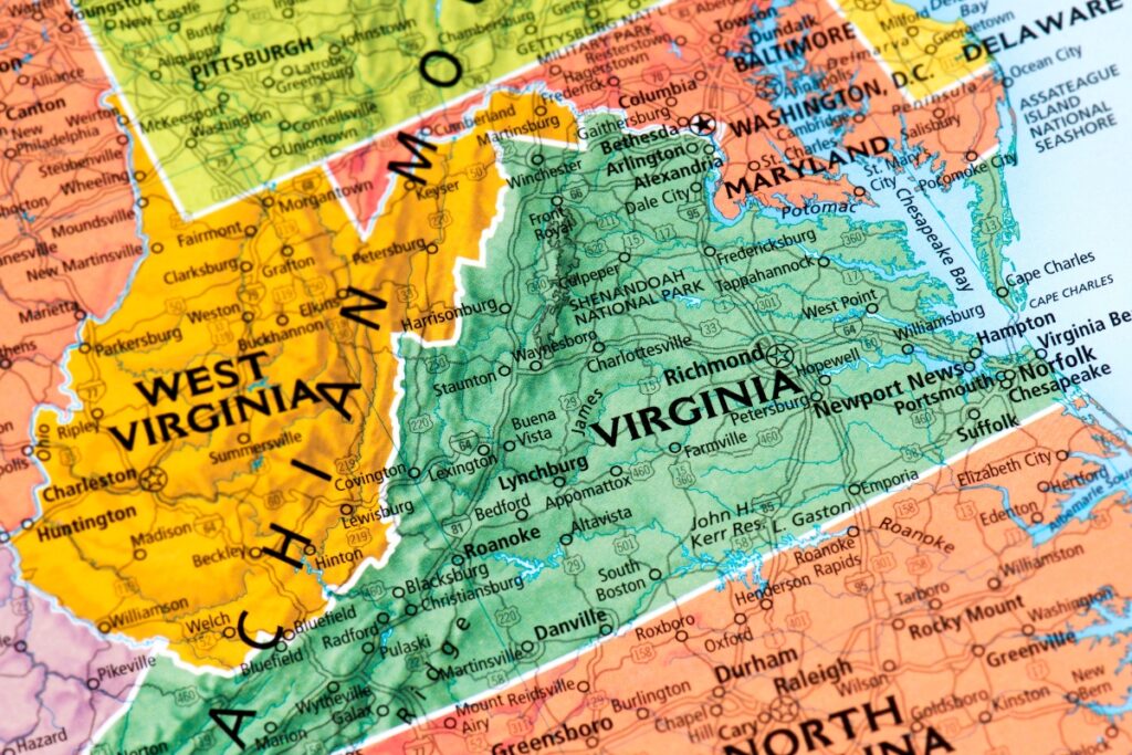 Close-up of a geographical map showing tobacco-producing states like Virginia and Maryland, along with parts of surrounding areas, highlighting major cities such as Richmond, Washington D.C., and Charleston.